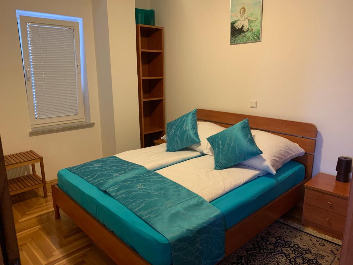 Apartmani Auer Pjescana Uvala Exterior foto