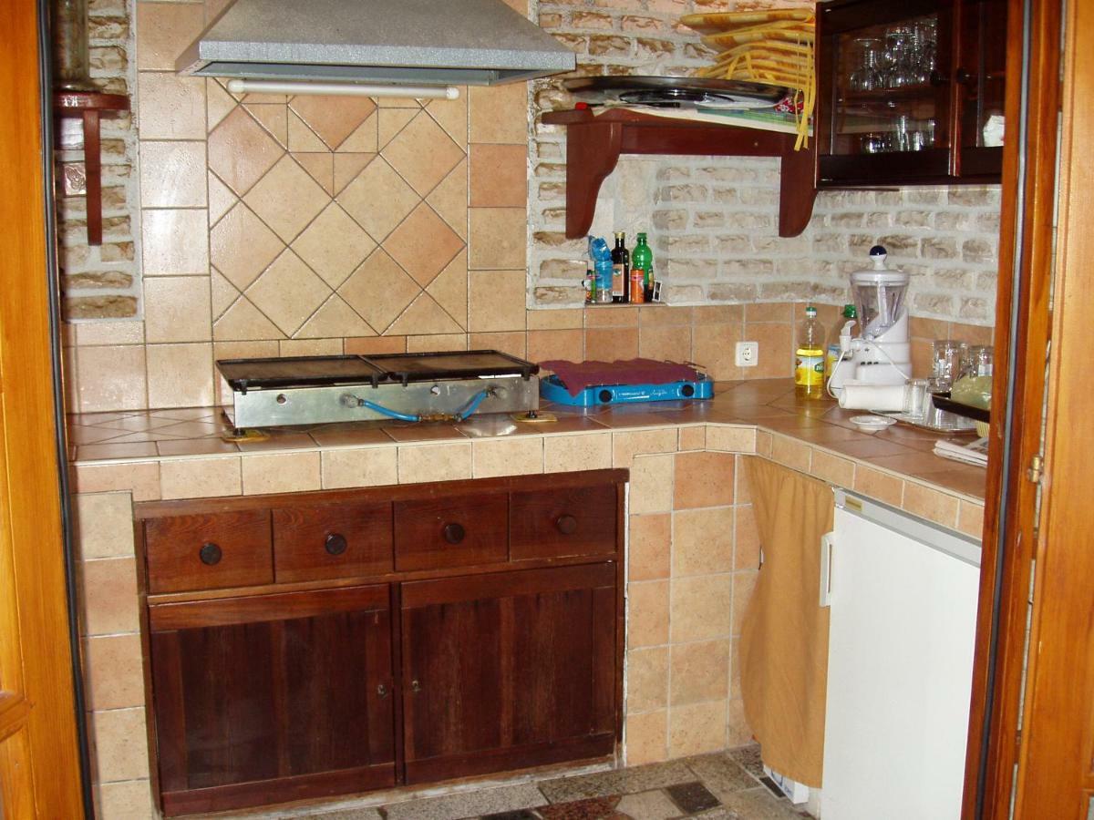 Apartmani Auer Pjescana Uvala Exterior foto